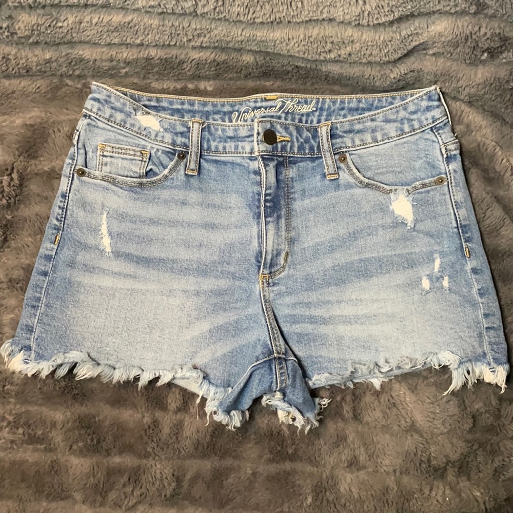 Universal thread jean shorts